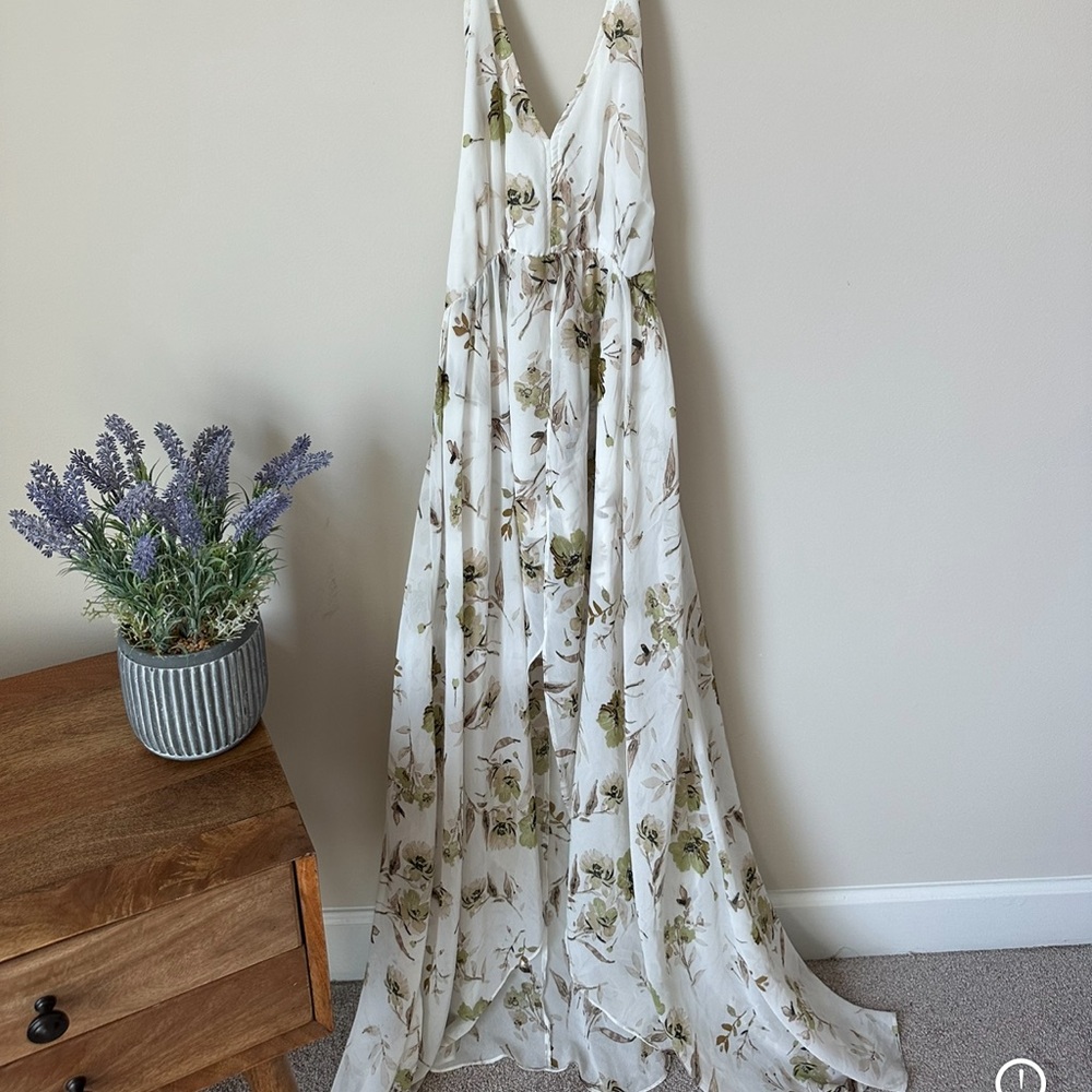 Floral Dress - Picture 2 of 8